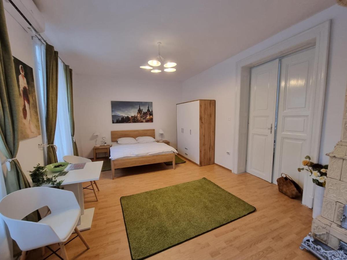 Central Park Apartments Cluj-Napoca Eksteriør billede