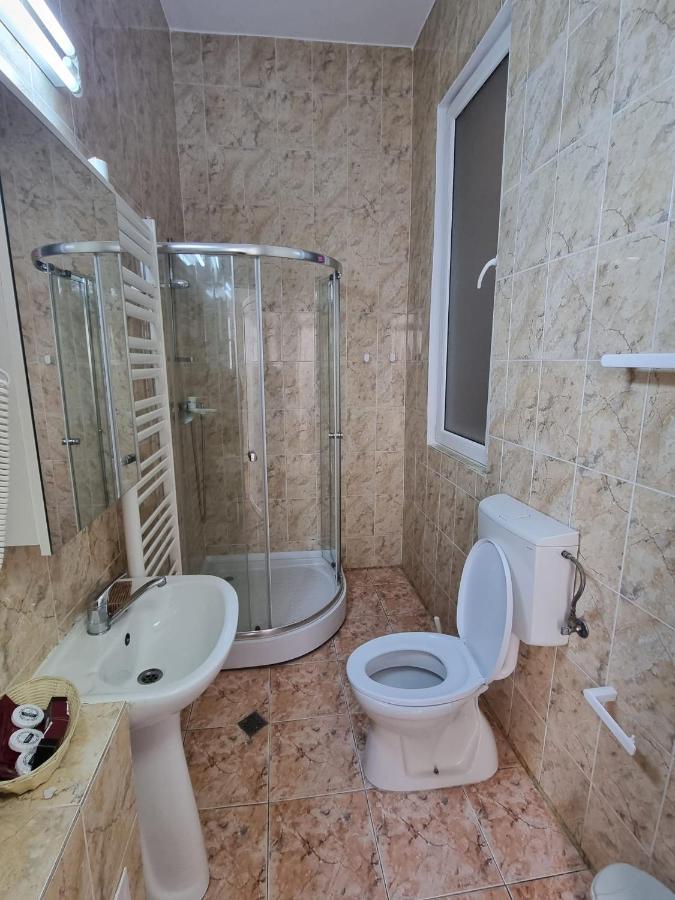 Central Park Apartments Cluj-Napoca Eksteriør billede