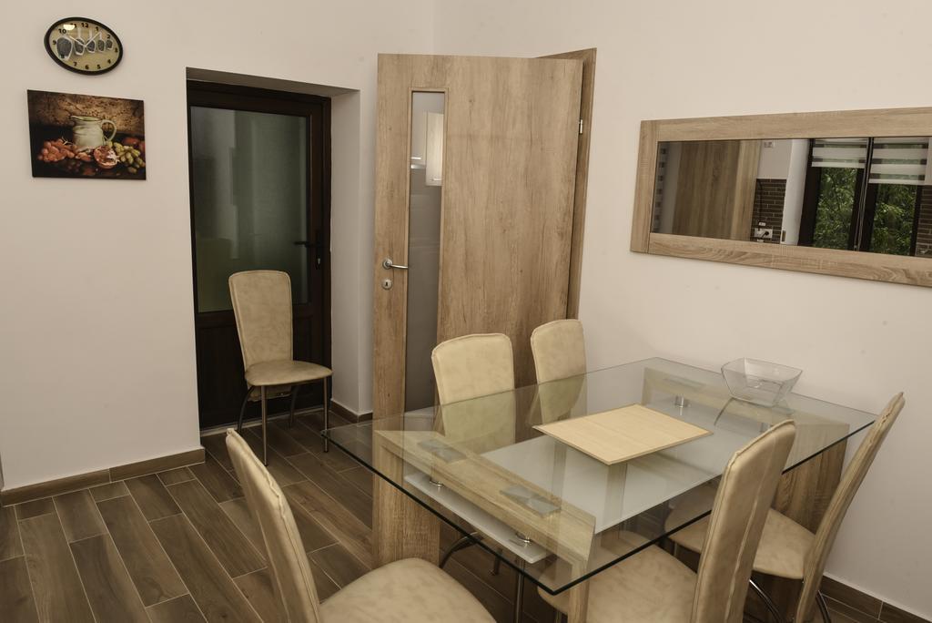 Central Park Apartments Cluj-Napoca Eksteriør billede